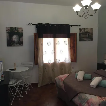Paloma Bed & Breakfast Benajarafe