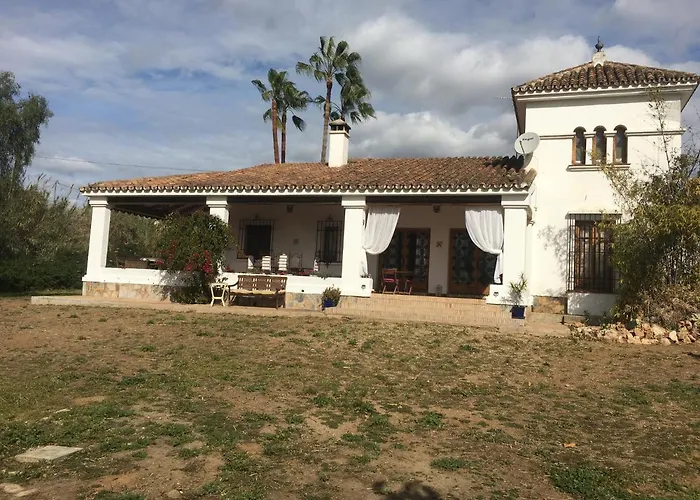 Casa Rural Paloma B&B ベッド・アンド・ブレックファスト ベナハラフェ