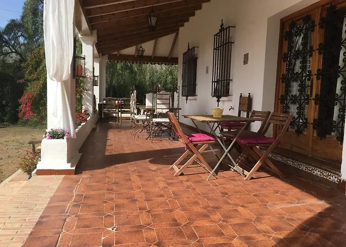 Casa Rural Paloma B&B ベッド・アンド・ブレックファスト ベナハラフェ